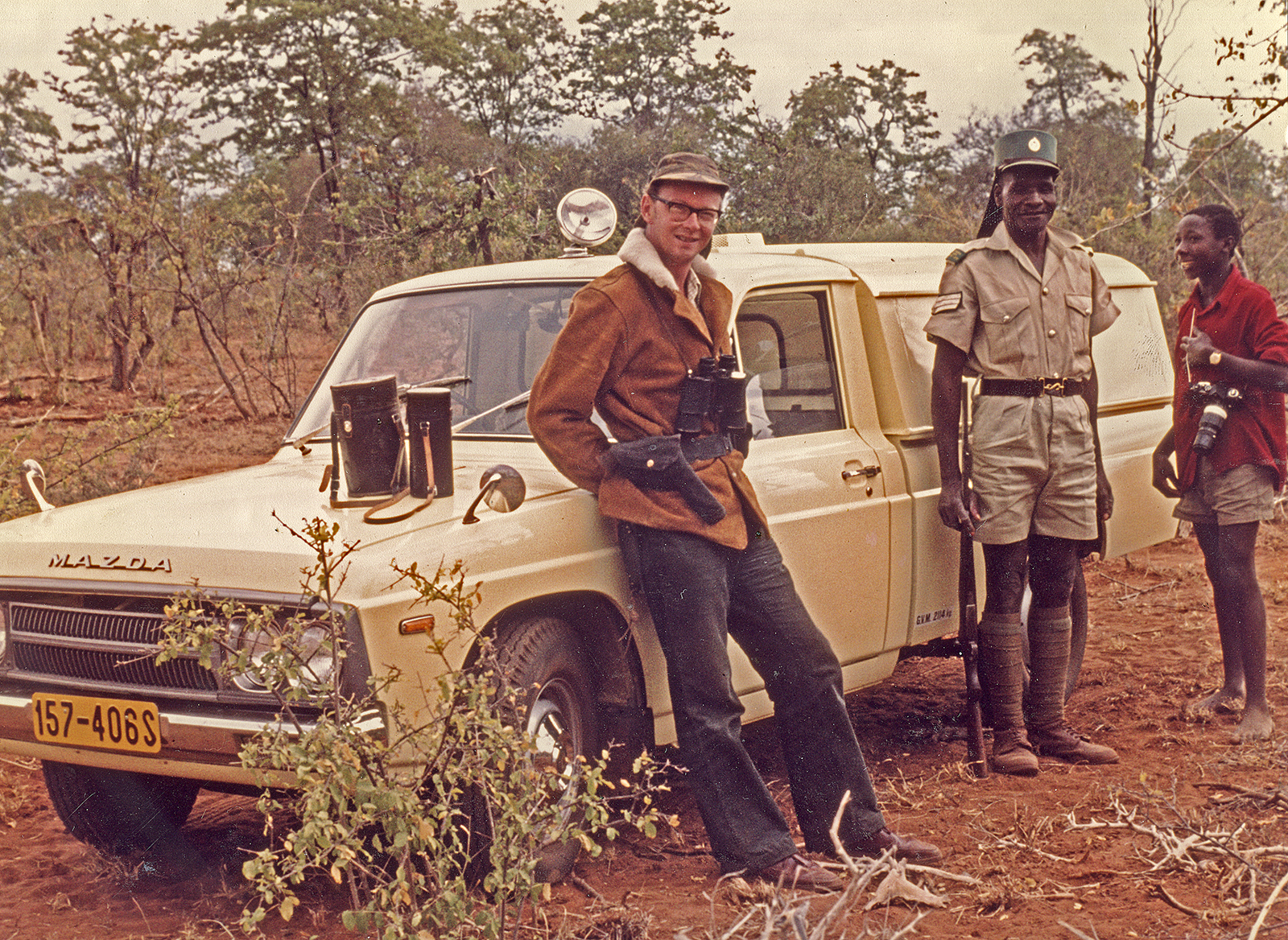 GW Rhodesia 1972 photographer in game reserve 